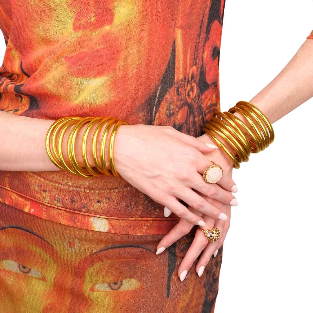 12.01.101.44.S9,12.01.101.44.M9,12.01.101.44.L9,12.01.101.44.XL9, Gold All Weather Bangles® (AWB®) - Serenity Prayer | Bangle Bracelets for Women | BuDhaGirl